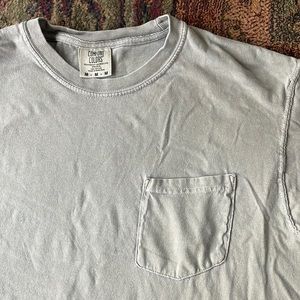 Comfort Colors plain grey short sleeve pocket tee 100% cotton unisex fit soft